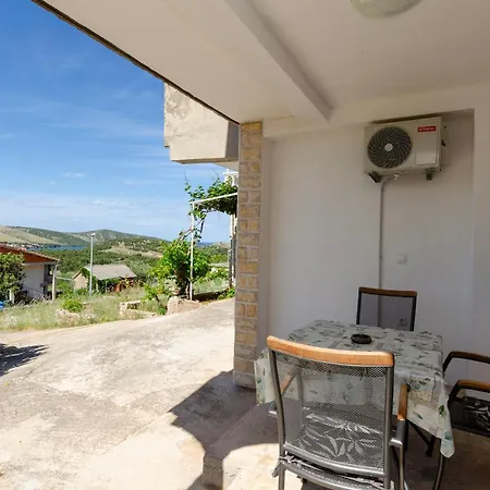 Apartman Kata *
